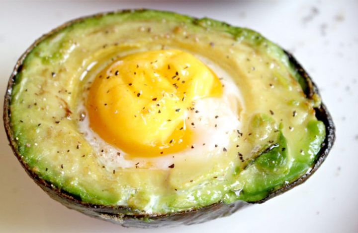 Baked Egg in Avocado